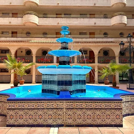 Domuum Holidays - Cordoba * Salou