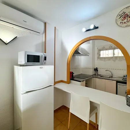 Domuum Holidays - Cordoba * Salou